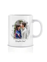 Personalizovaný klasický bílý keramický hrníček 300 ml s květinovým orámováním Personalizovaný klasický bílý keramický hrníček 300 ml s květinovým orámováním