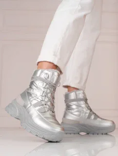 Výborné šedo-stříbrné dámské sněhule bez podpatku