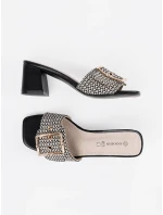 Výborné Czarno-biały  nazouváky dámské na širokém podpatku