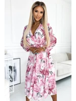 472-1 Šifonové midi šaty s dlouhými rukávy a výstřihem - světle růžové KVĚTY na bílém pozadí