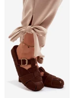 Dámské mules s pásky a zlatým přezkou Čokoládové Ganelle