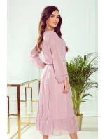 Dámské šifonové midi šaty ve špinavě růžové barvě s výstřihem a volánkem 304-1