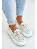 Kožené dámské mokasíny na platformě se zlatou ozdobou 89105 Vinceza světlobéžové