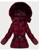 Zimní bunda ve vínové bordó barvě s kapucí a s opaskem J Style (5M3322-1)