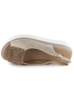 Dámské sandály na silné zlaté platformě Potocki SZ12590