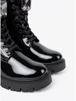 Pěkné   kotníčkové boty dámské platforma