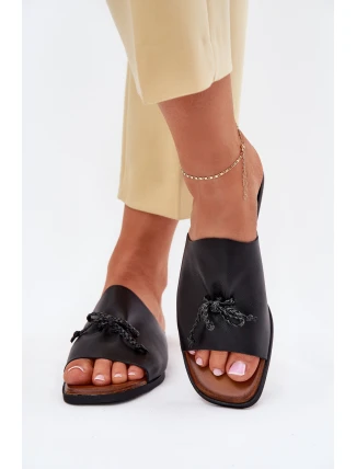 Dámské pantofle na plochém podpatku s ozdobným vázáním černé Norela
