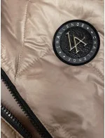 Světle béžová prošívaná dámská vesta s asymetrickou spodní částí S'West (B8237-51) Světle béžová prošívaná dámská vesta s asymetrickou spodní částí S'West (B8237-51)