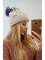 Dámská zateplená čepice Alice K248 Béžová s fialovou - Oliwier Dámská zateplená čepice Alice K248 Béžová s fialovou - Oliwier