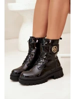 Lakované boty worker dámské se zlatým detailem zateplené černé Fiorena Lakované boty worker dámské se zlatým detailem zateplené černé Fiorena