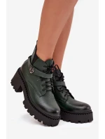 Kožené dámské boty na klínku s ozdobným páskem zateplené Zazoo 60557 tmavě zelené