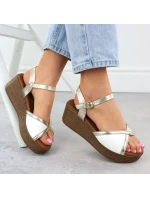 Dámské sandály na platformě bílé a zlaté S.Barski PL51-324
