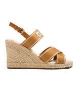 Jedinečné sandály dámské hnědé na klínku Jedinečné sandály dámské hnědé na klínku