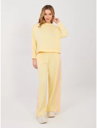 Sada IT KMPL 21772.12 světle žlutá Sada IT KMPL 21772.12 světle žlutá