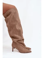 Dámské kozačky na jehlovém podpatku, vsuvné Mavilla – béžové