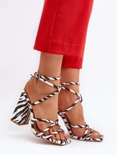 Sandály na podpatku model 193939 Step in style