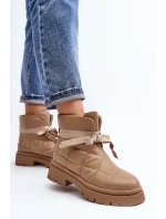 Dámské kotníčkové boty se šitím a šněrováním khaki Bizzanti Dámské kotníčkové boty se šitím a šněrováním khaki Bizzanti