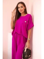 Dámský komplet z viskózy s ozdobným květem a širokými kalhotami - tmavě fialový Dámský komplet z viskózy s ozdobným květem a širokými kalhotami - tmavě fialový