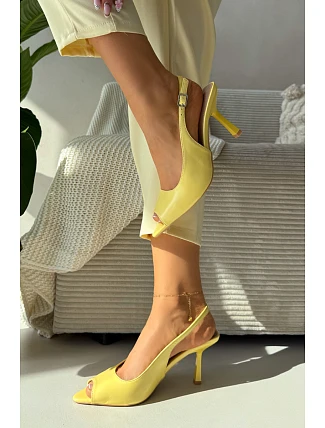 Ženské sandály na podpatku žluté Sevina