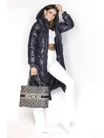 Tmavě modrá dlouhá dámská péřová bunda (ag1-j9081) Tmavě modrá dlouhá dámská péřová bunda (ag1-j9081)