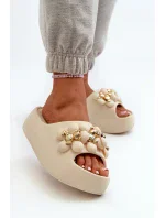 Dámské pěnové pantofle s ozdobami na silné podrážce, světle béžová Bremavia Dámské pěnové pantofle s ozdobami na silné podrážce, světle béžová Bremavia