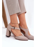 Kožené Lodičky Na Podpatku S Přezkou Vinceza 91133 Šedé