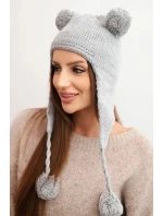 Dámská zimní čepice pletená s bambulkami ušanka medvěd K476 šedá Dámská zimní čepice pletená s bambulkami ušanka medvěd K476 šedá