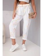 Dámské viskózové kalhoty s květinami a páskem bílé