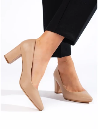 Zajímavé dámské hnědé lodičky na širokém podpatku Zajímavé dámské hnědé lodičky na širokém podpatku