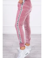 Velurová souprava s nápisem Queen dark powder pink Velurová souprava s nápisem Queen dark powder pink