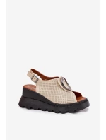 Dámské Kožené Sandály Na Klínu S Ozdobou Béžové Artiker 56C0111