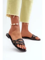 Dámské pantofle z eko kůže na plochém podpatku, černá, Moldela Dámské pantofle z eko kůže na plochém podpatku, černá, Moldela