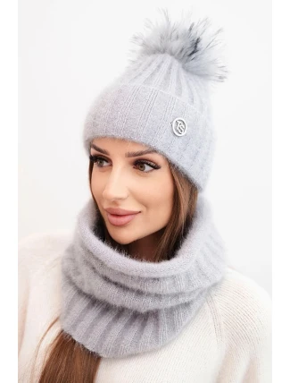 Dámská zimní souprava s bambulí a komin šedý Dámská zimní souprava s bambulí a komin šedý