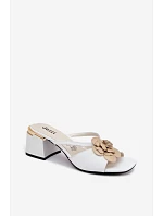 Klapky na podpatku model 228379 Step in style