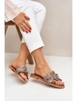 Dámské pantofle na plochém podpatku 40381 Taupe - Zazoo Dámské pantofle na plochém podpatku 40381 Taupe - Zazoo