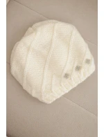 Dámská zimní čepice z vlny s ozdobnými cyrkoniemi a pleteným vzorem K396 ecru