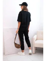 Dámský viskózový komplet s krátkým rukávem a nohavicemi černý