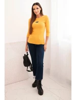 Dámská pruhovaná blůza s rukávem 3/4 a ozdobnou nášivkou hořčicová Dámská pruhovaná blůza s rukávem 3/4 a ozdobnou nášivkou hořčicová