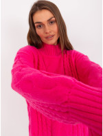Fluo růžové pletené šaty s copánky
