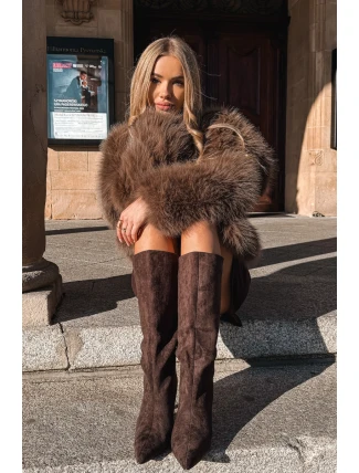 Dámské kozačky z eko semiše na jehlovém podpatku Phelin – čokoládové