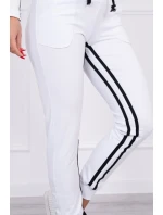 Sada s dvojitými pruhy bílé barvy Sada s dvojitými pruhy bílé barvy