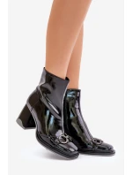 Lakované botky na podpatku z podšívkou a ozdobou MR880-021 černé D&A