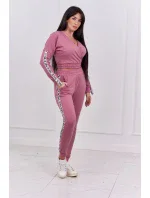 Sada s ozdobnými stuhami tmavě růžová