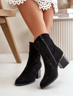 Průsvitné kotníčkové boty na podpatku z ekologického semiše, zapínající se na zip černé Sevana