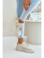 Dámské Kožené Sneakersy Na Platformě S Přišitými A Nápisem Vinceza 89102 Béžové Dámské Kožené Sneakersy Na Platformě S Přišitými A Nápisem Vinceza 89102 Béžové