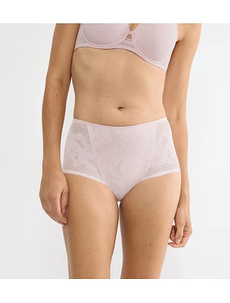 Triumph - Wild Rose Sensation: Formující maxi kalhotky z ploché krajky Triumph Triumph - Wild Rose Sensation: Formující maxi kalhotky z ploché krajky Triumph