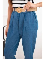Dámské kalhoty s ohrnutou nohavicí a páskem tmavě džínové