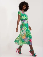 Šaty DHJ SK 8839 3.30 zelených Šaty DHJ SK 8839 3.30 zelených