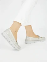 Pěkné  mokasíny stříbrné dámské platforma