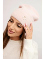 Dámská měkká čepice z alpaky s ozdobnou destičkou pudrově růžová